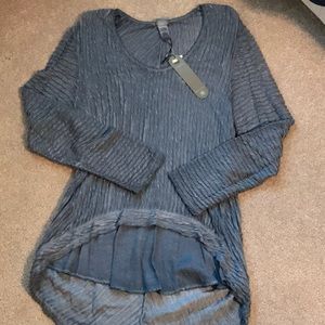 Mind Set hi-low tunic top by XCVI